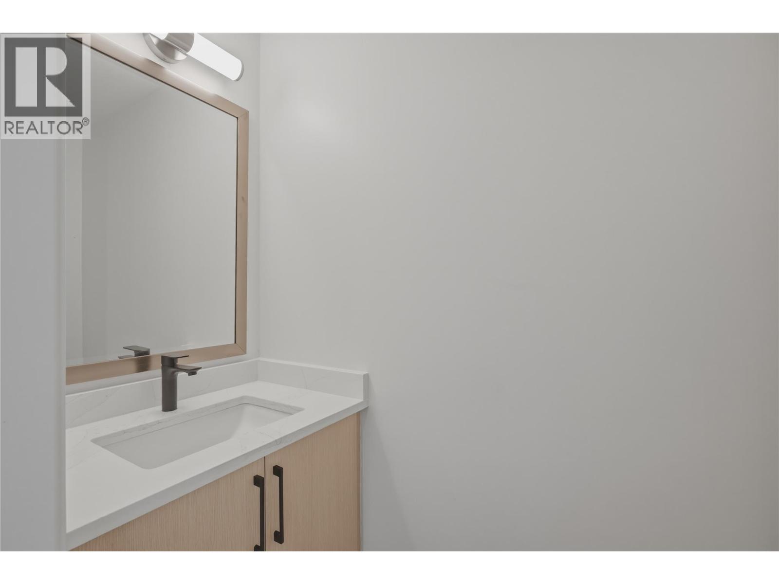 1259 Hook Drive, Kamloops, British Columbia  V2B 7S8 - Photo 38 - 10384845