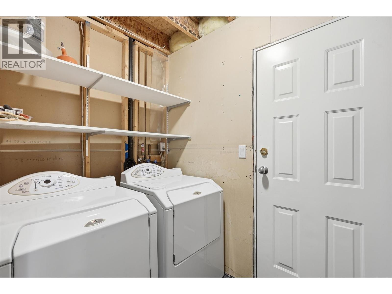 983 Bebek Road, Kamloops, British Columbia  V2B 2P2 - Photo 34 - 10384509