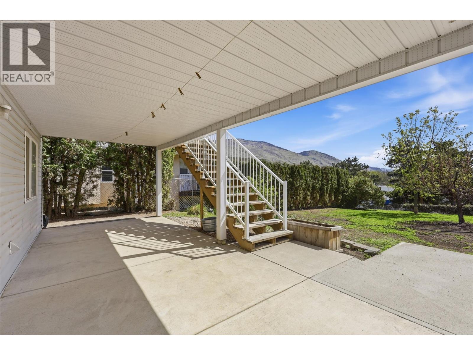 983 Bebek Road, Kamloops, British Columbia  V2B 2P2 - Photo 37 - 10384509