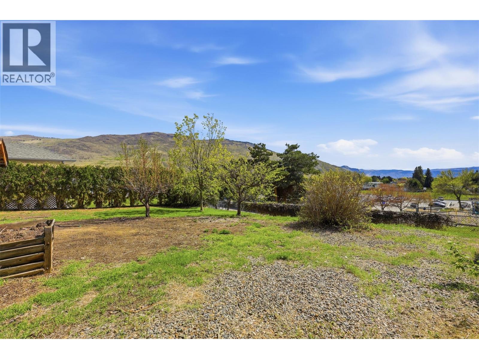 983 Bebek Road, Kamloops, British Columbia  V2B 2P2 - Photo 43 - 10384509