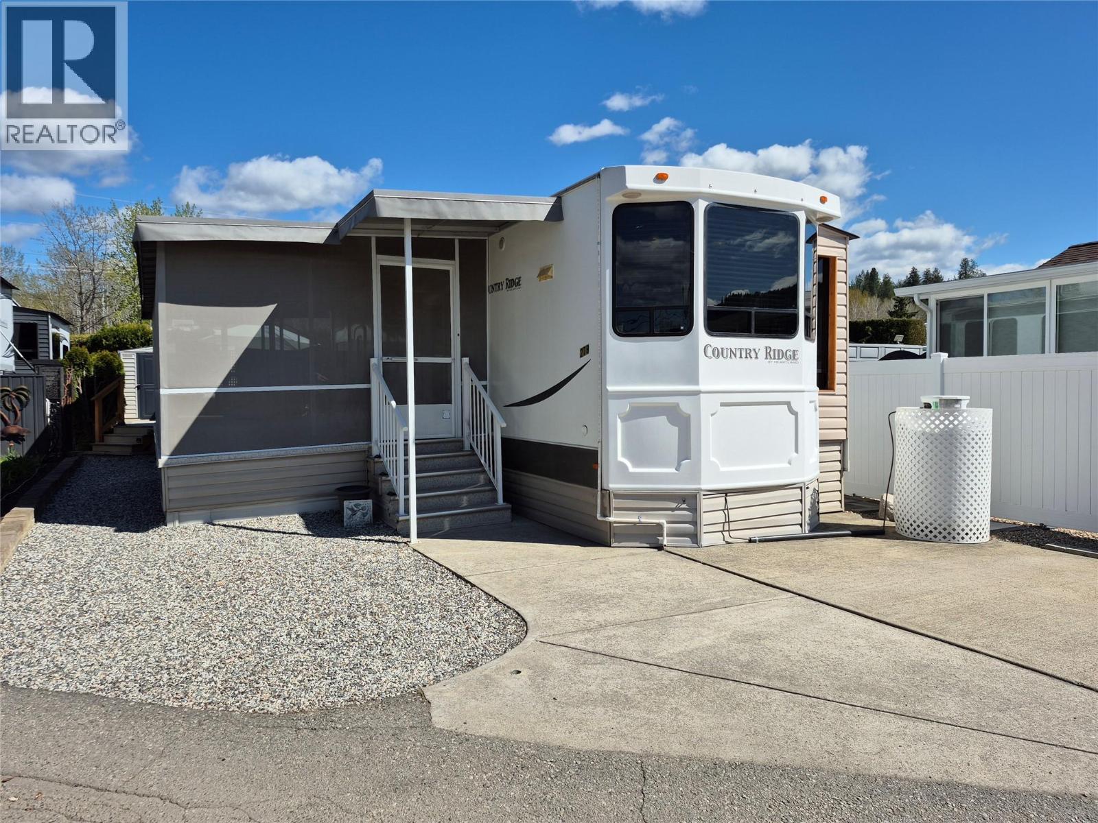 415 Commonwealth Road Unit# 278, Kelowna, British Columbia  V4V 1P4 - Photo 2 - 10384053