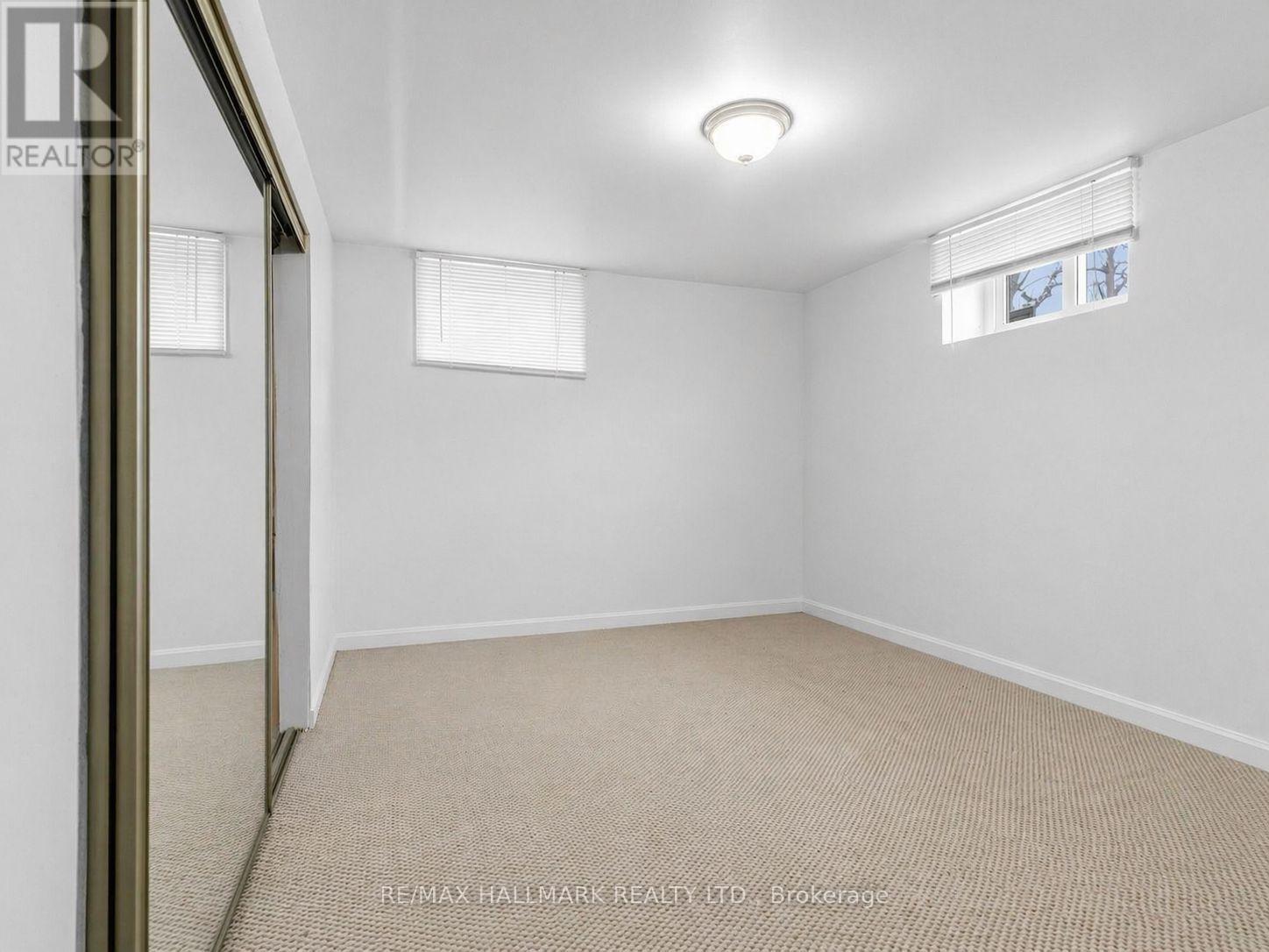 712 Pharmacy Avenue, Toronto, Ontario  M1L 3J2 - Photo 10 - E13043492