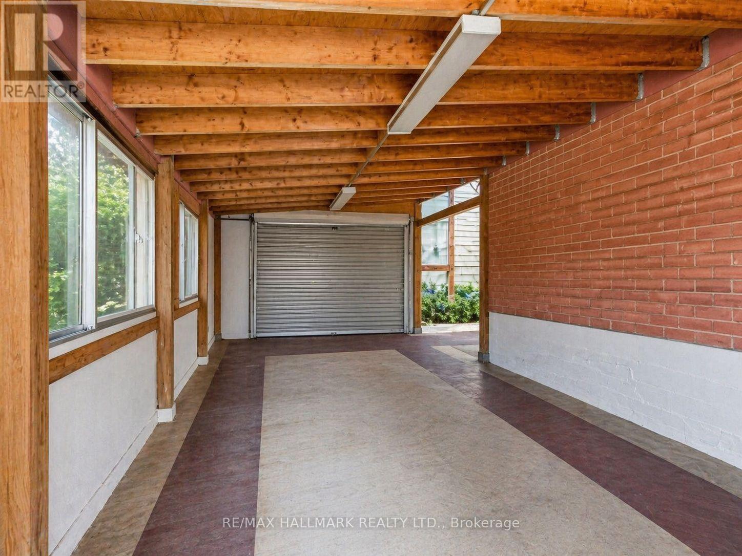 712 Pharmacy Avenue, Toronto, Ontario  M1L 3J2 - Photo 11 - E13043492