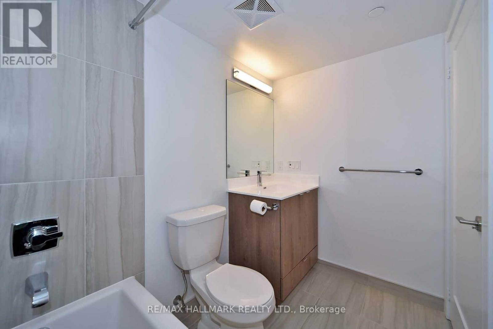 1308 - 225 Village Green Square, Toronto, Ontario  M1S 0L3 - Photo 14 - E13043516