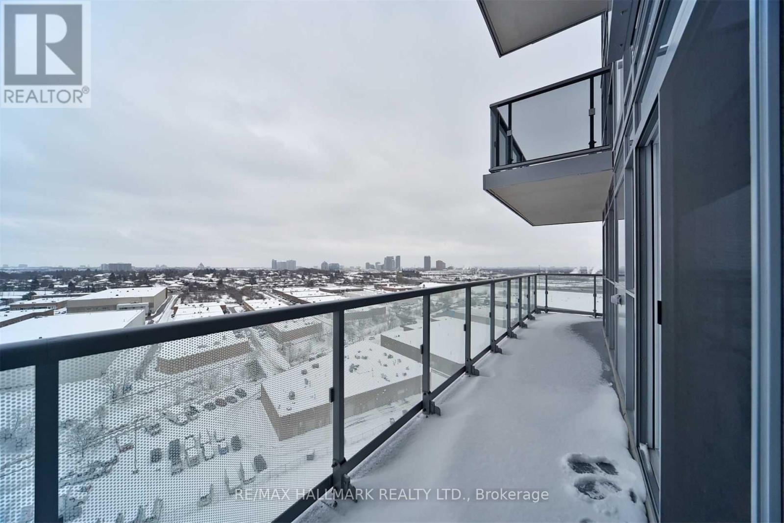 1308 - 225 Village Green Square, Toronto, Ontario  M1S 0L3 - Photo 19 - E13043516