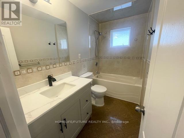 Main - 18 Albacore Crescent, Toronto, Ontario  M1H 2L3 - Photo 11 - E13043546