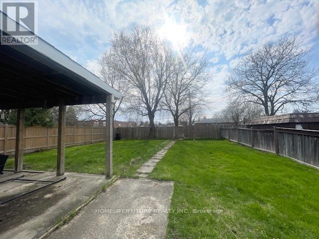 Main - 18 Albacore Crescent, Toronto, Ontario  M1H 2L3 - Photo 3 - E13043546