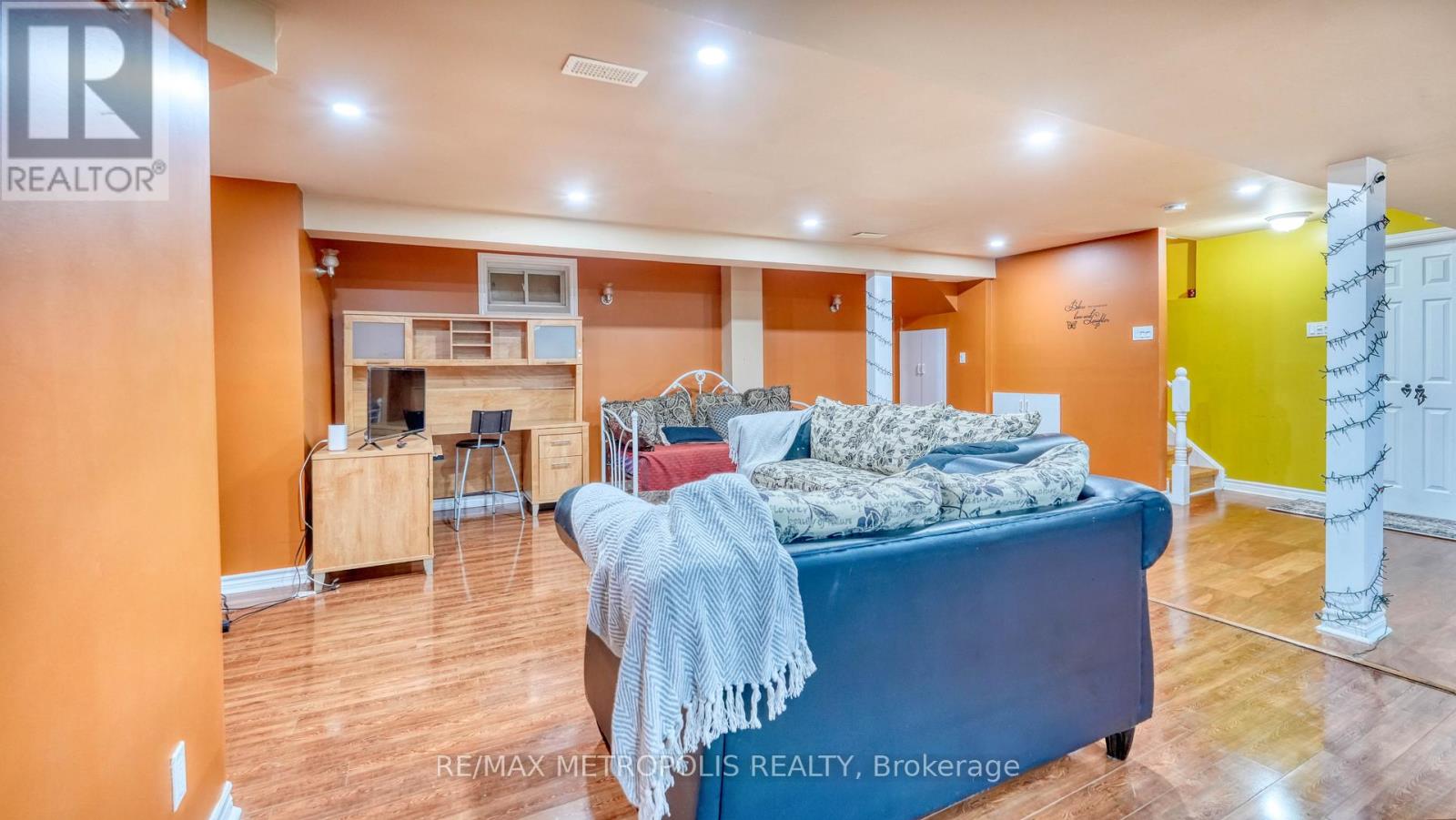 Bsmt - 56 Hibbins Avenue, Ajax, Ontario  L1T 4C3 - Photo 8 - E13043554