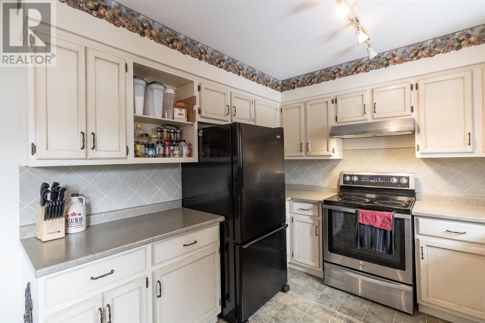 7 Golf Range Cres, Sault Ste. Marie, Ontario  P6A 6A4 - Photo 9 - SM260618