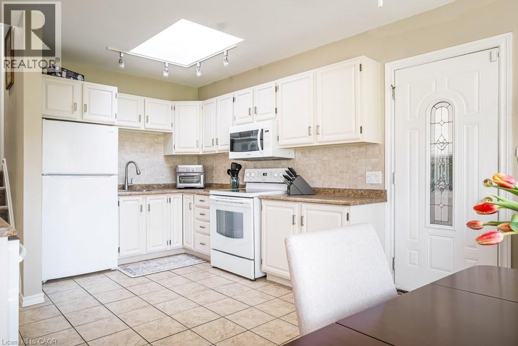 129 Oneida Boulevard, Hamilton, Ontario  L9G 3C7 - Photo 13 - 40823858