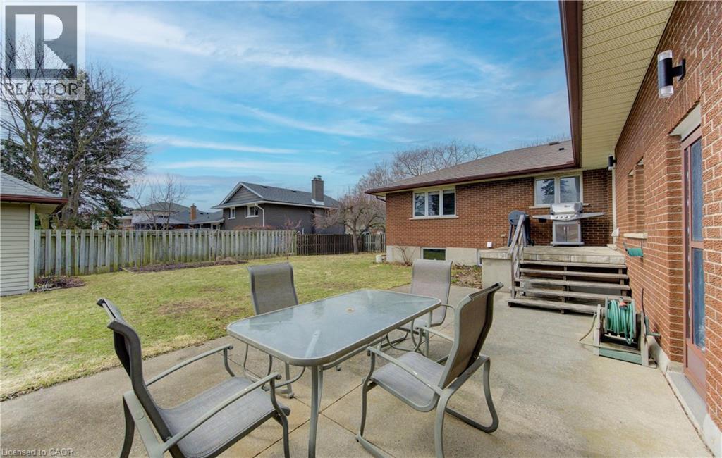 449 Greenfield Avenue, Kitchener, Ontario  N2C 1E9 - Photo 36 - 40814806