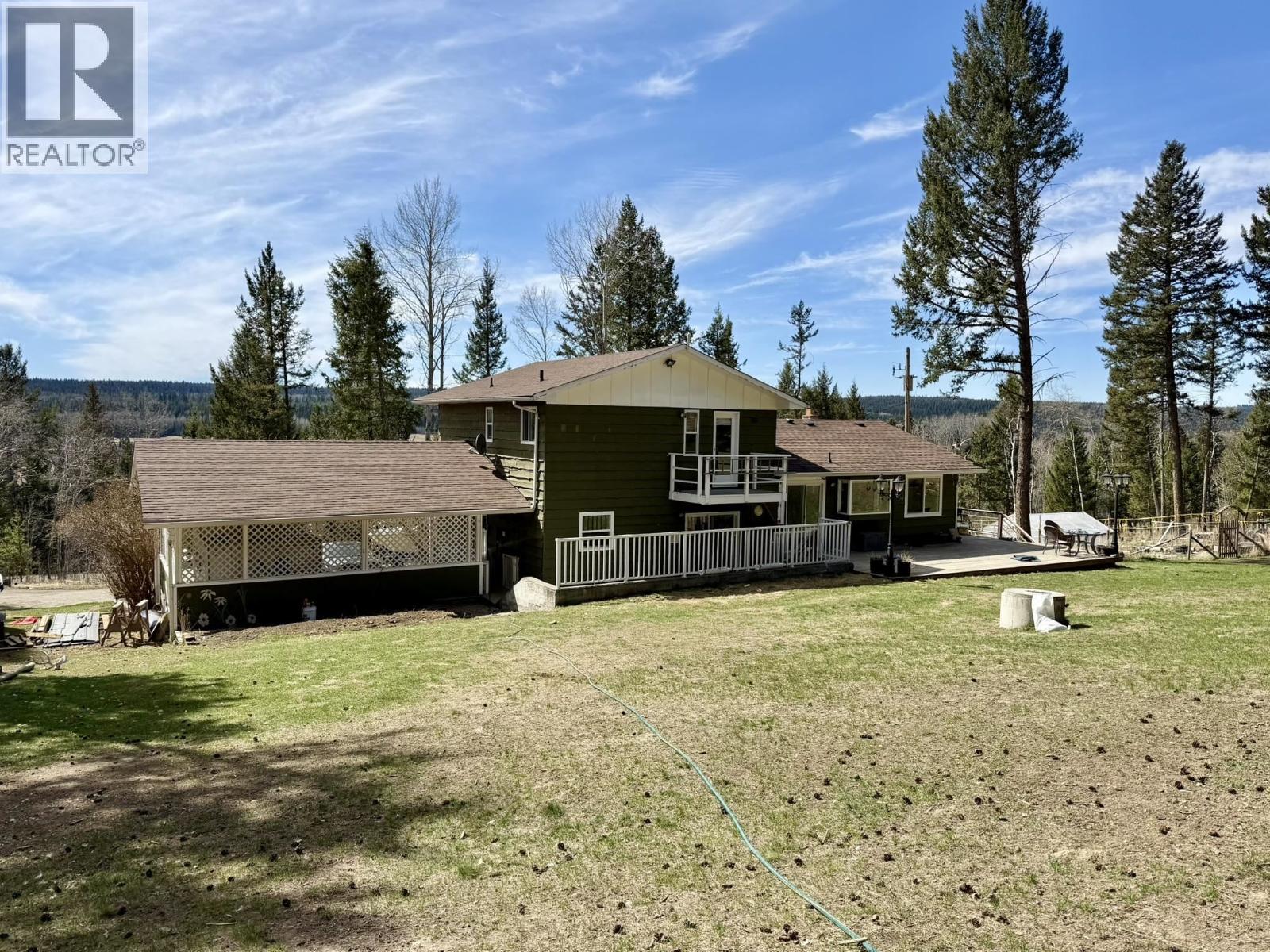 6001 Valleyview Drive, Horse Lake, British Columbia  V0K 2E3 - Photo 2 - R3097078