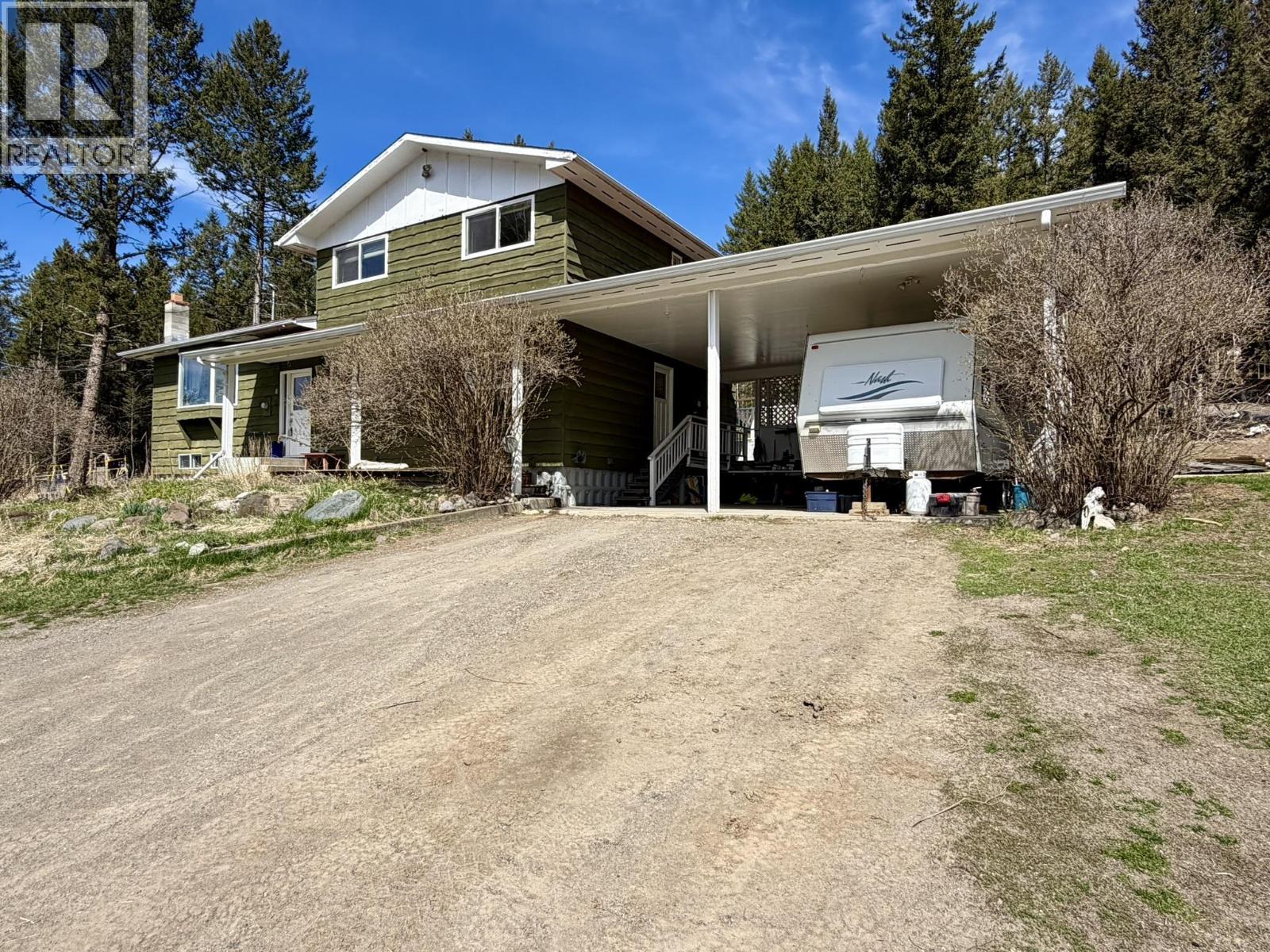 6001 Valleyview Drive, Horse Lake, British Columbia  V0K 2E3 - Photo 1 - R3097078