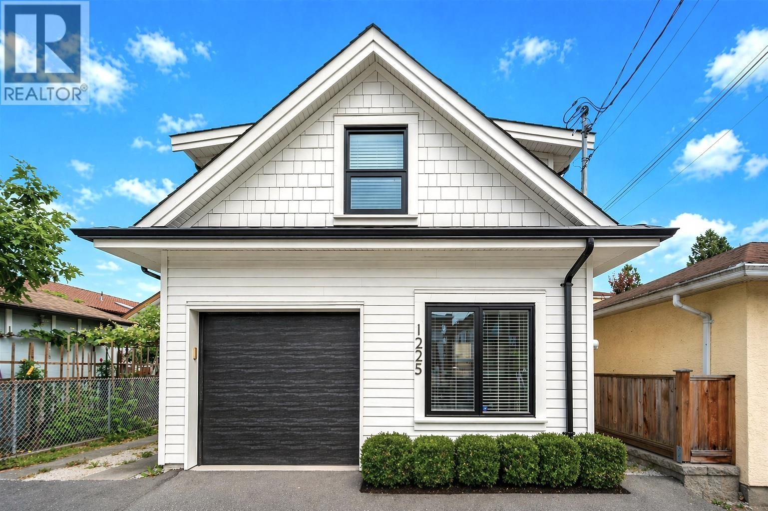 1221 Rossland Street, Vancouver, British Columbia  V5K 4A3 - Photo 37 - R3115428