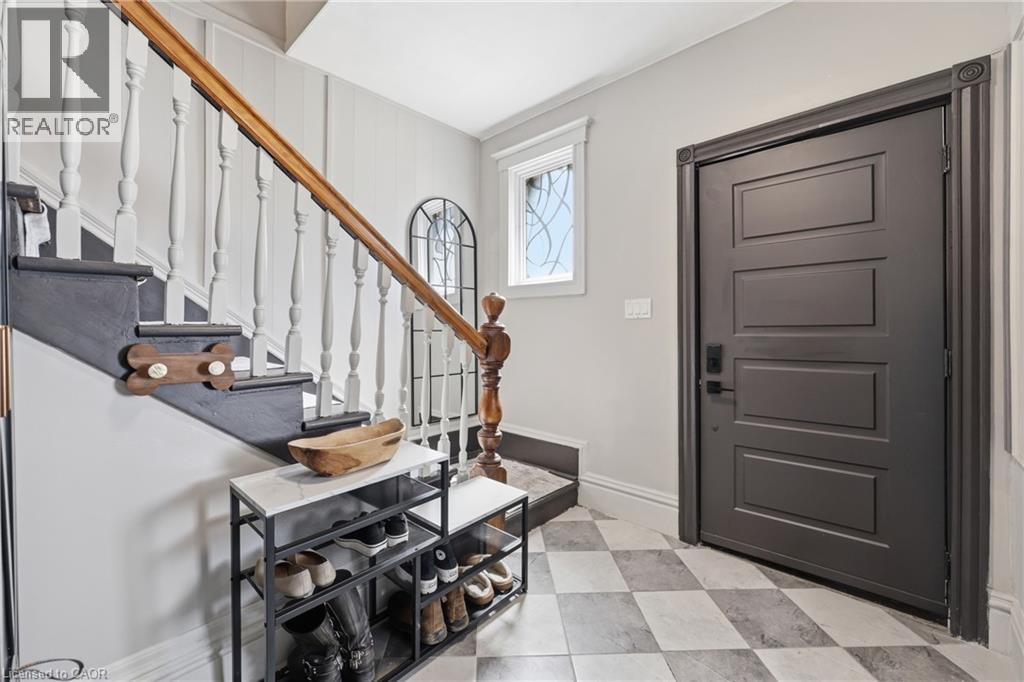 361 Cumberland Avenue, Hamilton, Ontario  L8M 2A5 - Photo 8 - 40824130