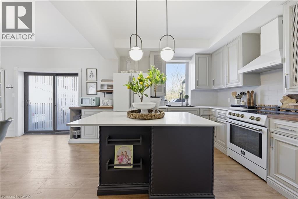 361 Cumberland Avenue, Hamilton, Ontario  L8M 2A5 - Photo 20 - 40824130