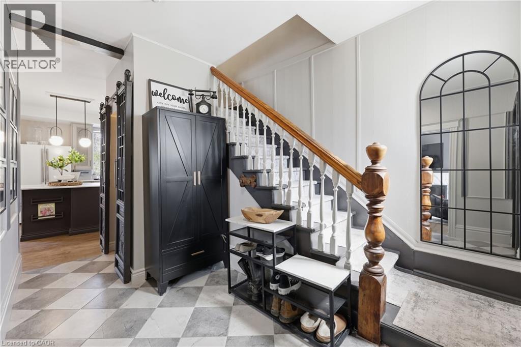 361 Cumberland Avenue, Hamilton, Ontario  L8M 2A5 - Photo 9 - 40824130