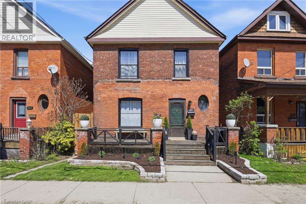 361 Cumberland Avenue, Hamilton, Ontario  L8M 2A5 - Photo 2 - 40824130