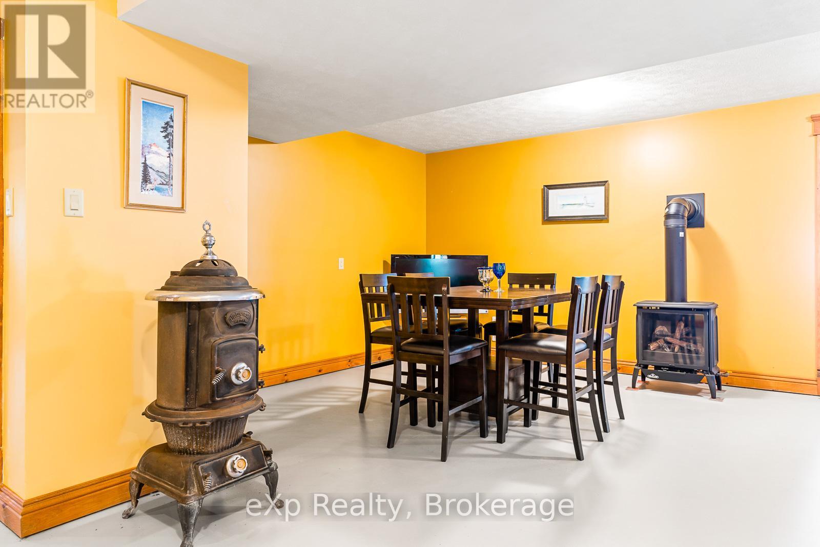 61 Fox Trail, Northern Bruce Peninsula, Ontario  N0H 1Z0 - Photo 32 - X13043576