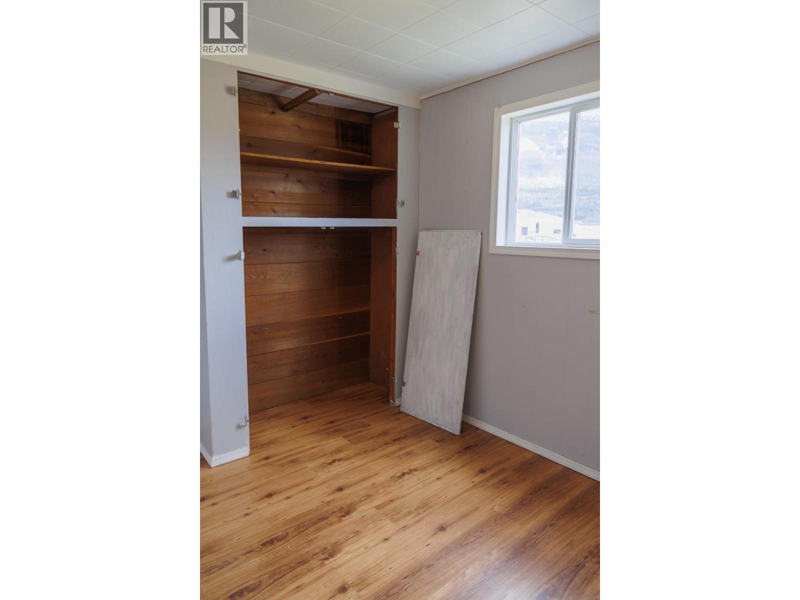 956 4th Avenue, Mcbride, British Columbia  V0J 2E0 - Photo 11 - R3115714