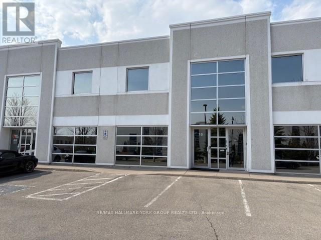 10 - 158 Don Hillock Drive, Aurora, Ontario  L4G 0G9 - Photo 2 - N13043524