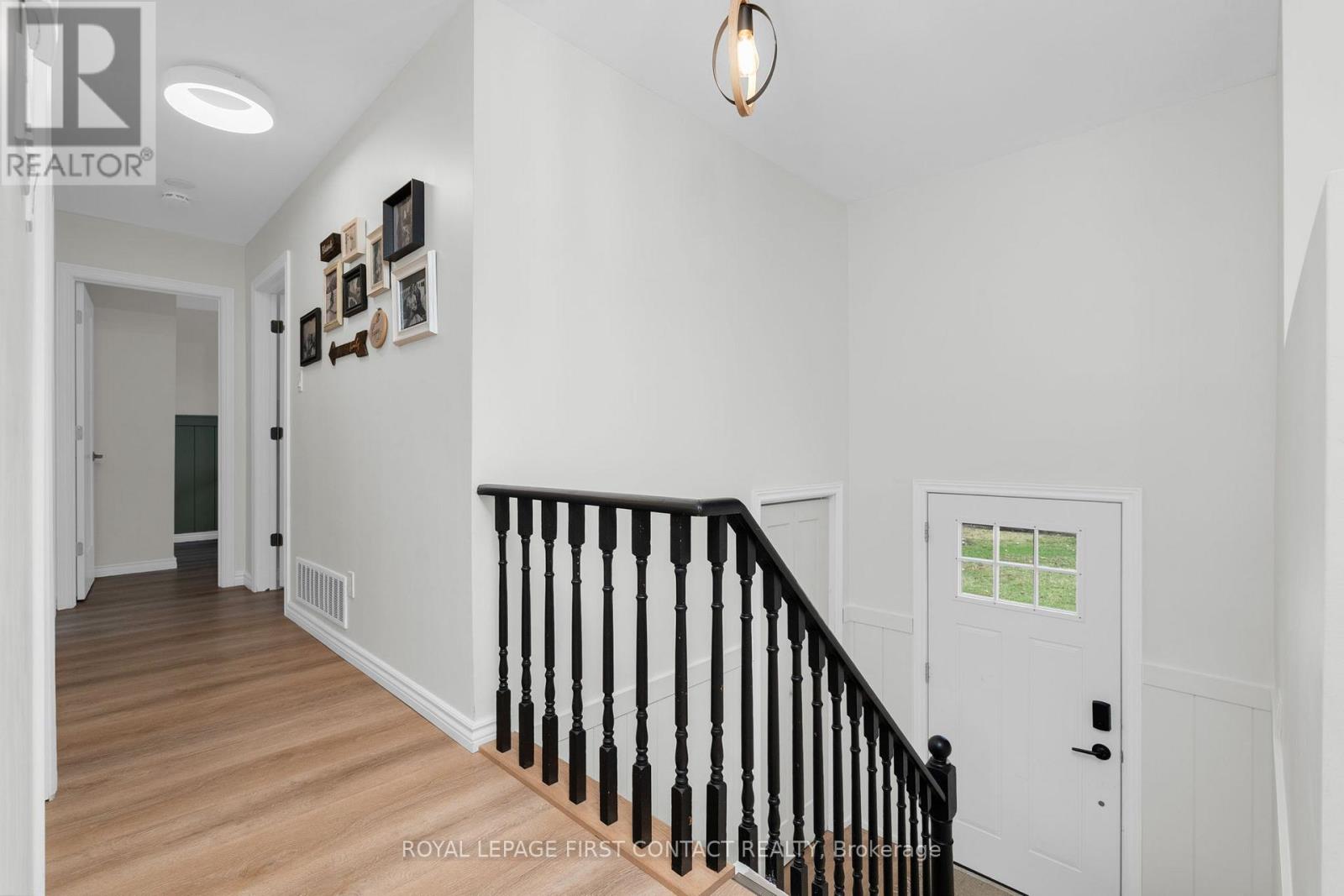 5532 Old Udney Side Road, Ramara, Ontario  L3V 0P6 - Photo 3 - S13043478