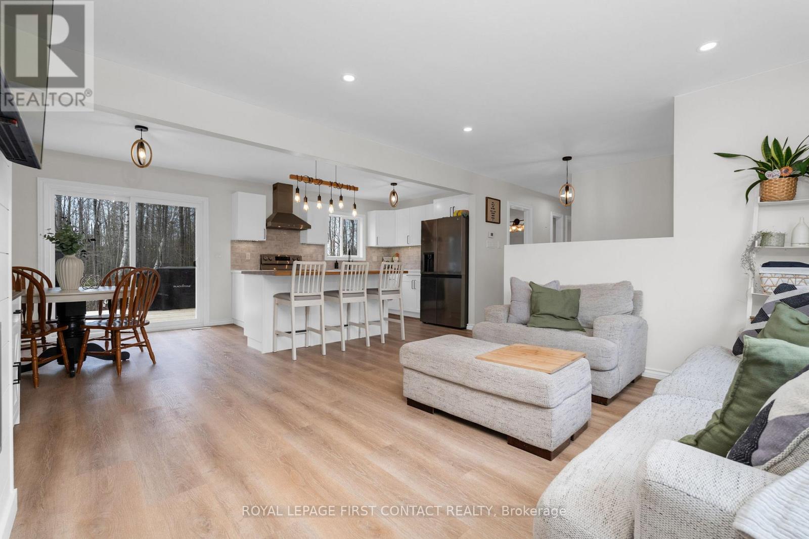 5532 Old Udney Side Road, Ramara, Ontario  L3V 0P6 - Photo 6 - S13043478