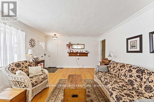 55 Davidson Street, Barrie, Ontario  L4M 3S1 - Photo 5 - S13043490