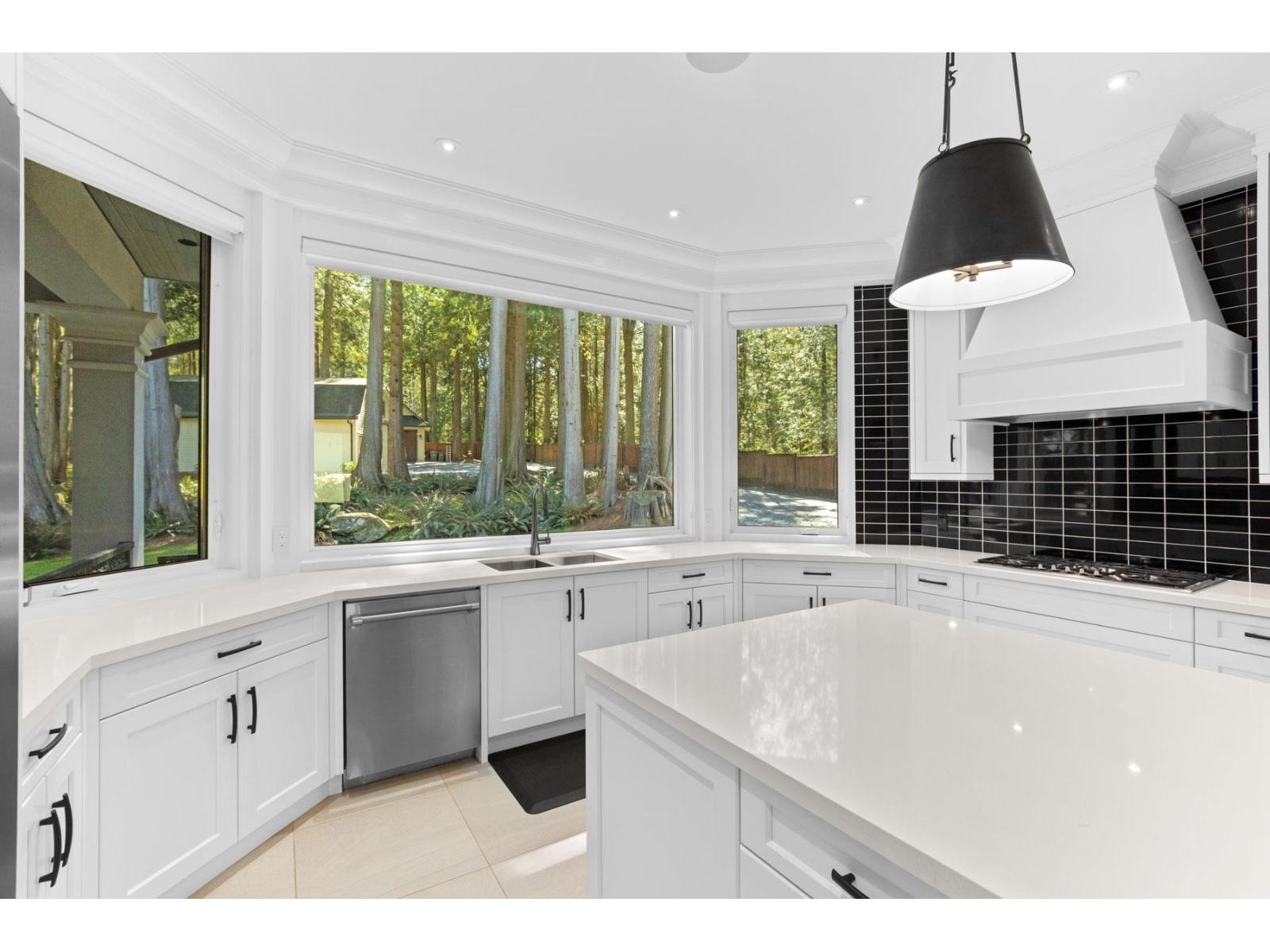 17438 28 Avenue, Surrey, British Columbia  V3Z 0E7 - Photo 14 - R3115233