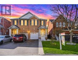 8 OAK GARDENS COURT, Brampton, Ontario