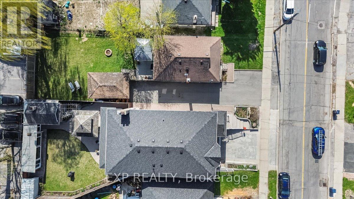 1223 Glencairn Avenue, Toronto, Ontario  M6B 2B6 - Photo 20 - W13040664