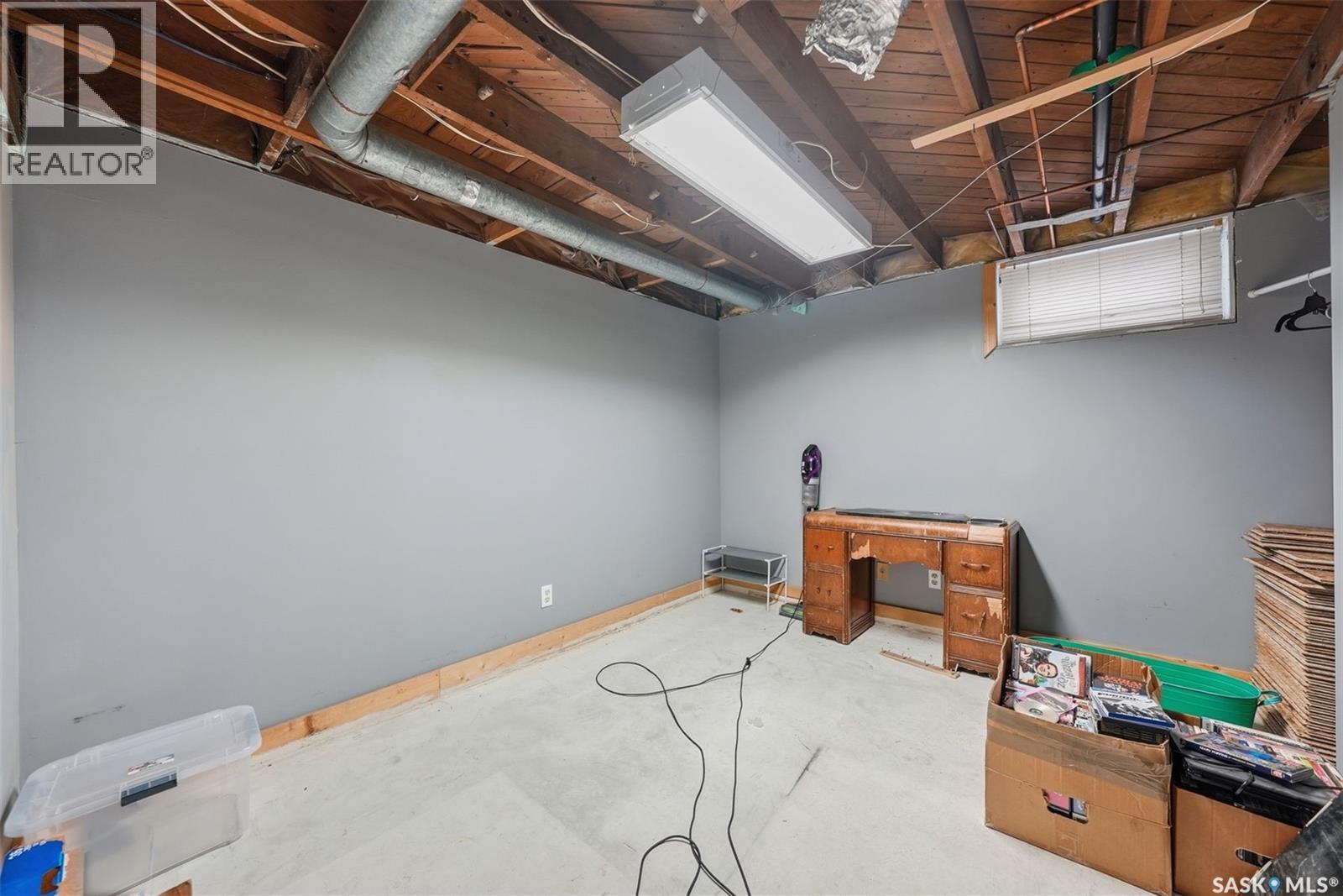 1306 C Avenue N, Saskatoon, Saskatchewan  S7L 1K8 - Photo 11 - SK033917