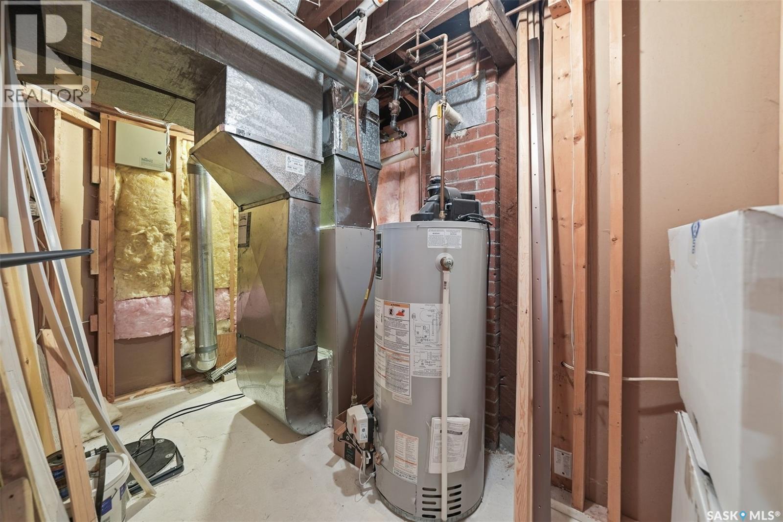 1306 C Avenue N, Saskatoon, Saskatchewan  S7L 1K8 - Photo 14 - SK033917