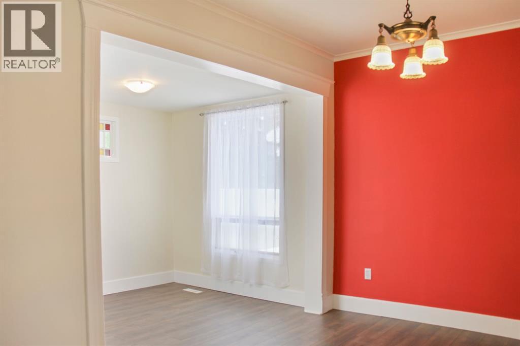 5017 49a Street, Sedgewick, Alberta  T0B 4C0 - Photo 11 - A2269329