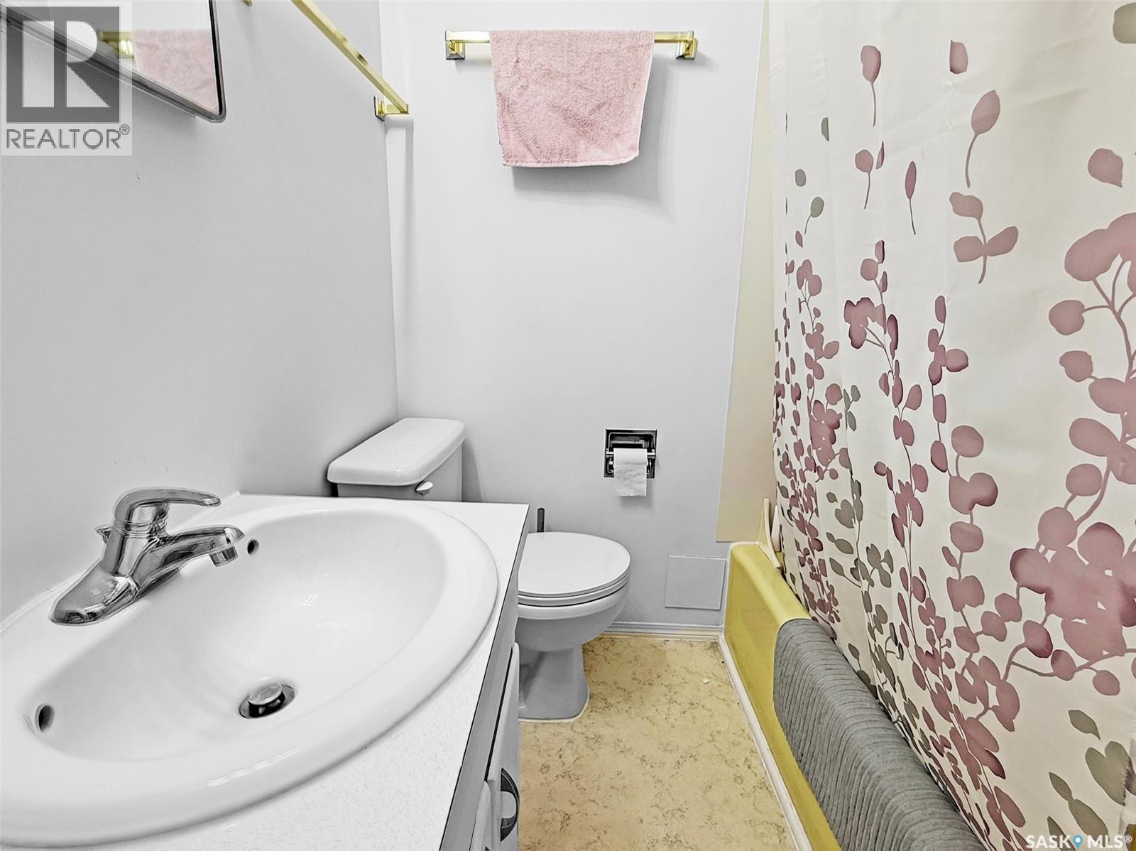 235 Sidney Street E, Swift Current, Saskatchewan  S9H 1T4 - Photo 25 - SK033625