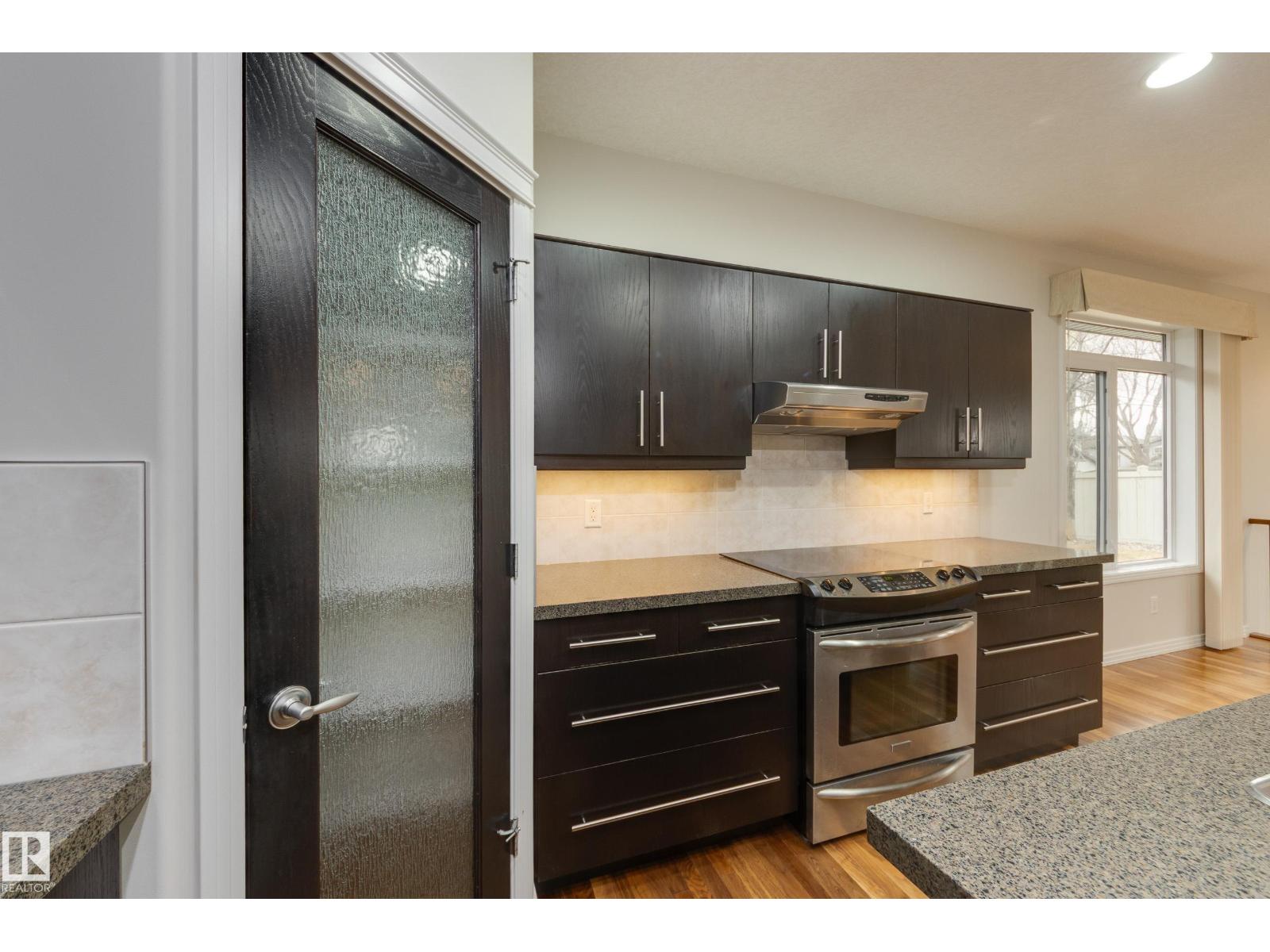 1906 Lemieux Ct Nw, Edmonton, Alberta  T6R 3T5 - Photo 11 - E4484168