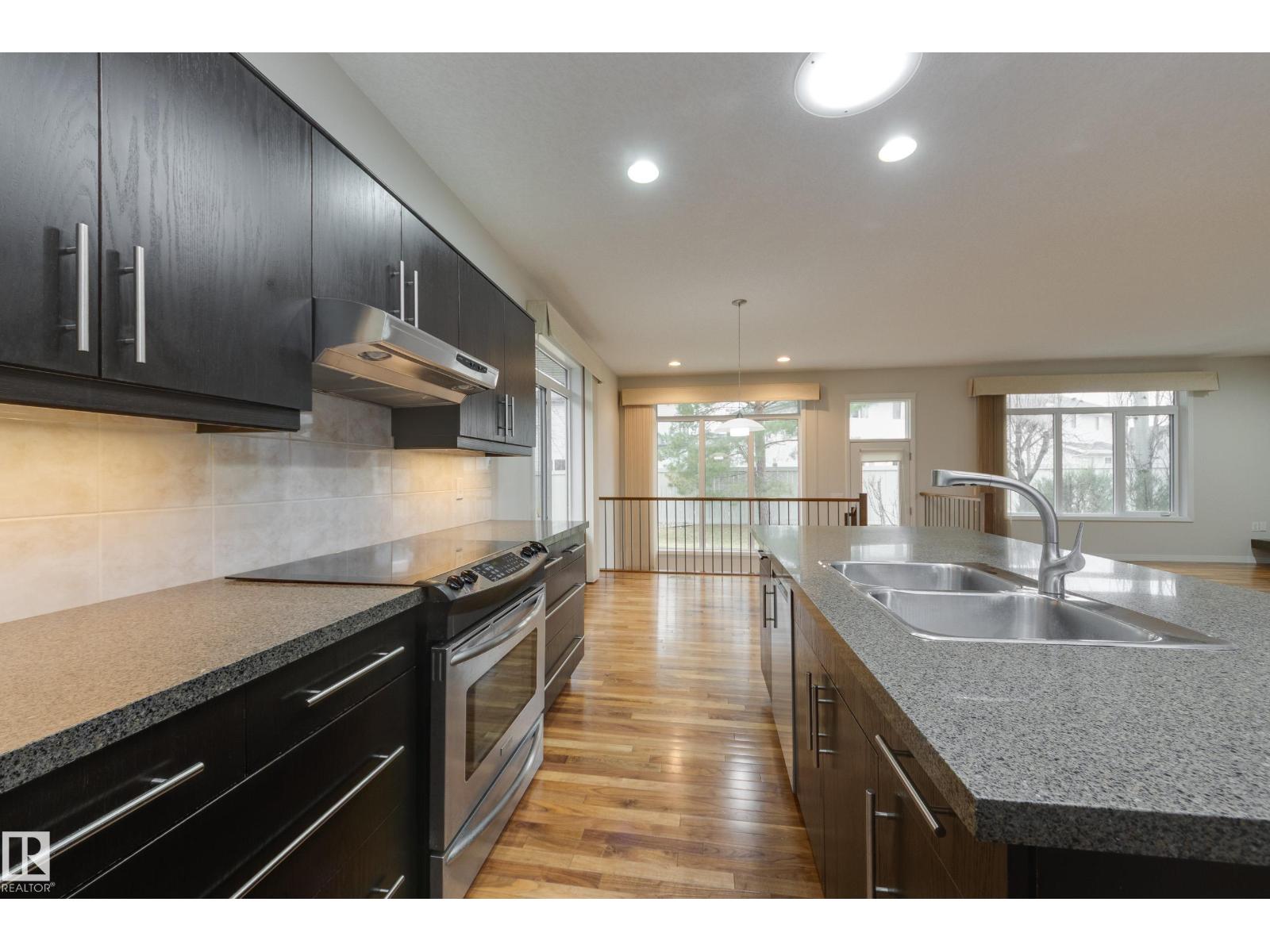 1906 Lemieux Ct Nw, Edmonton, Alberta  T6R 3T5 - Photo 12 - E4484168