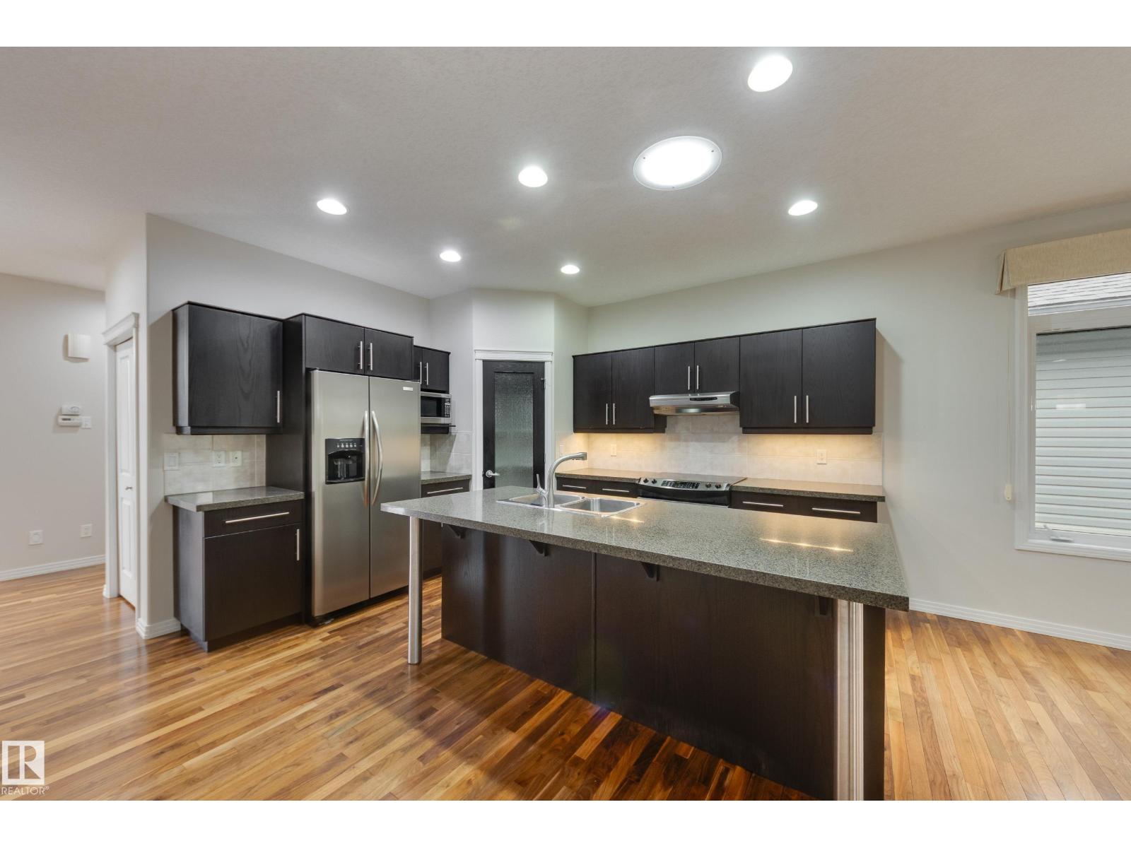 1906 Lemieux Ct Nw, Edmonton, Alberta  T6R 3T5 - Photo 18 - E4484168