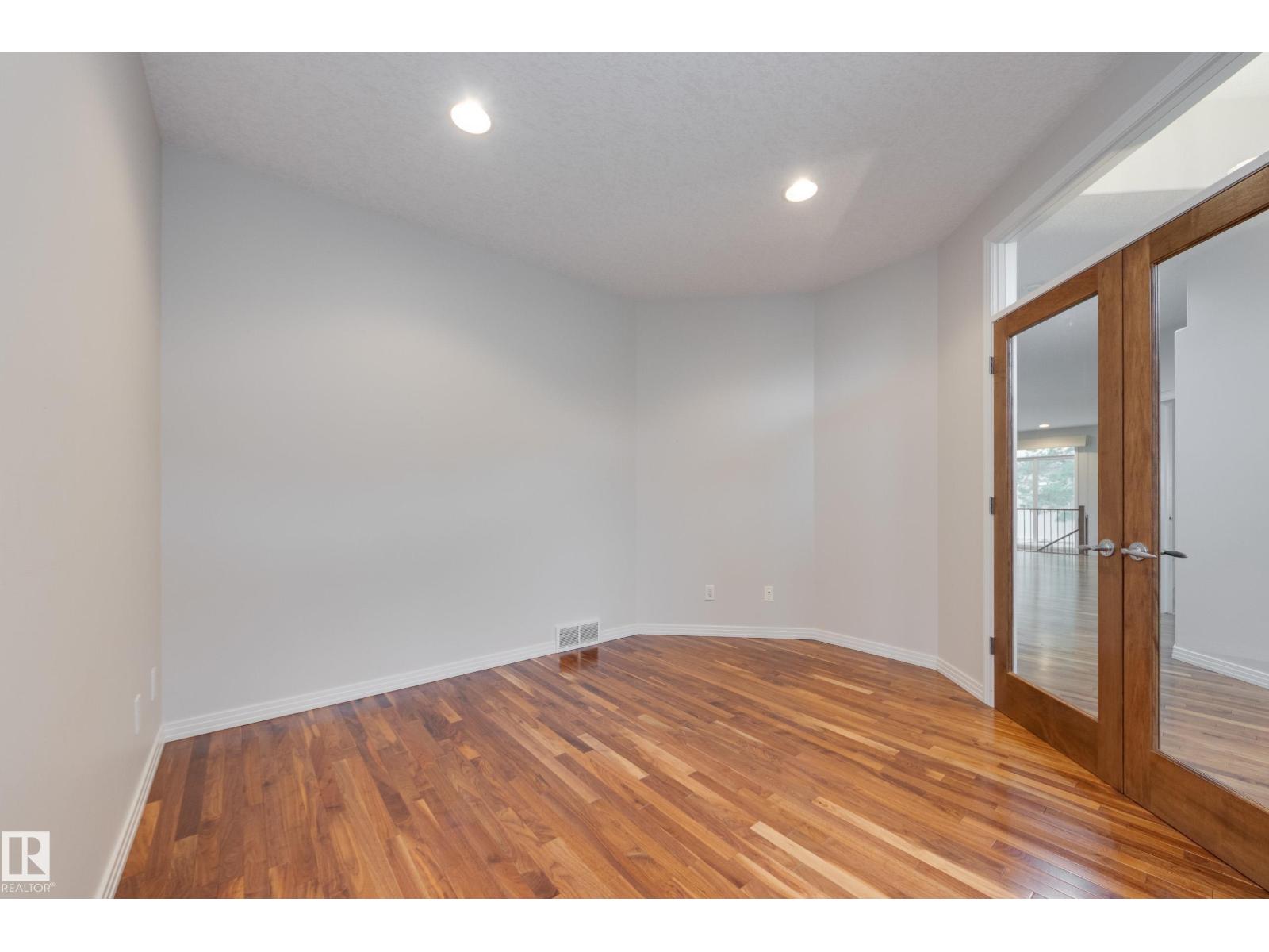 1906 Lemieux Ct Nw, Edmonton, Alberta  T6R 3T5 - Photo 7 - E4484168