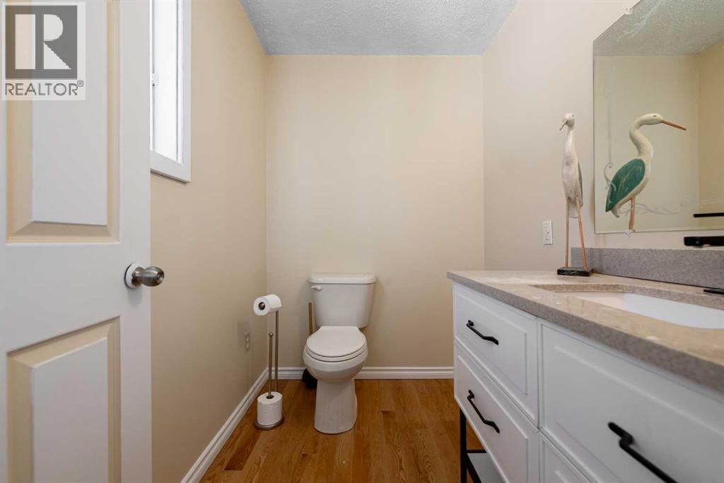 325 Minnewaukan Road, Tillicum Beach, Alberta  T4V 2m9 - Photo 26 - A2303993