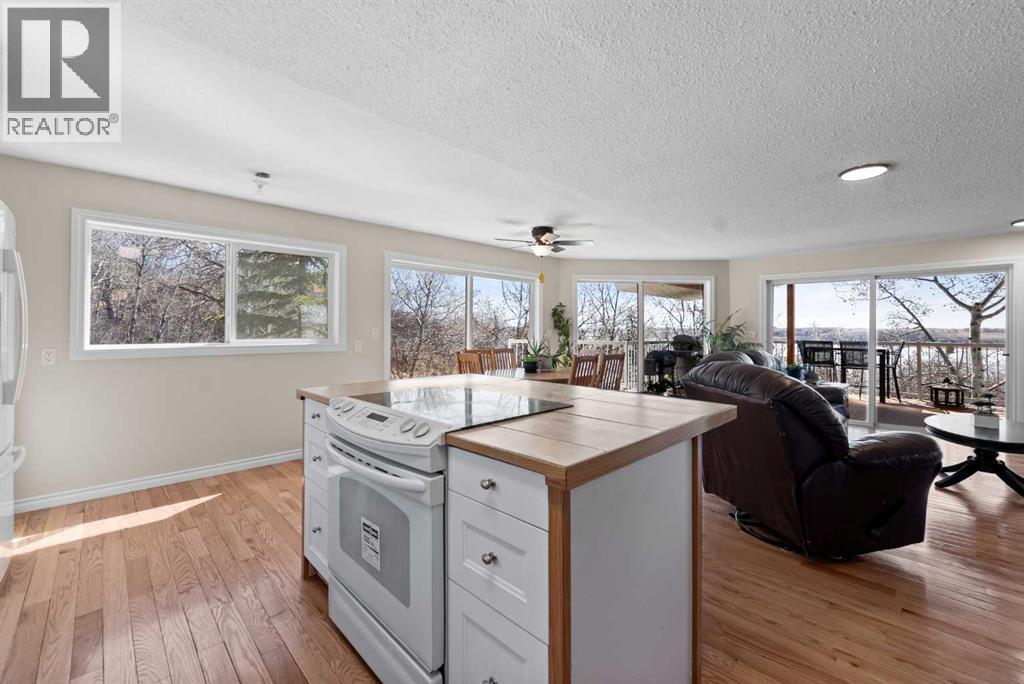 325 Minnewaukan Road, Tillicum Beach, Alberta  T4V 2m9 - Photo 19 - A2303993