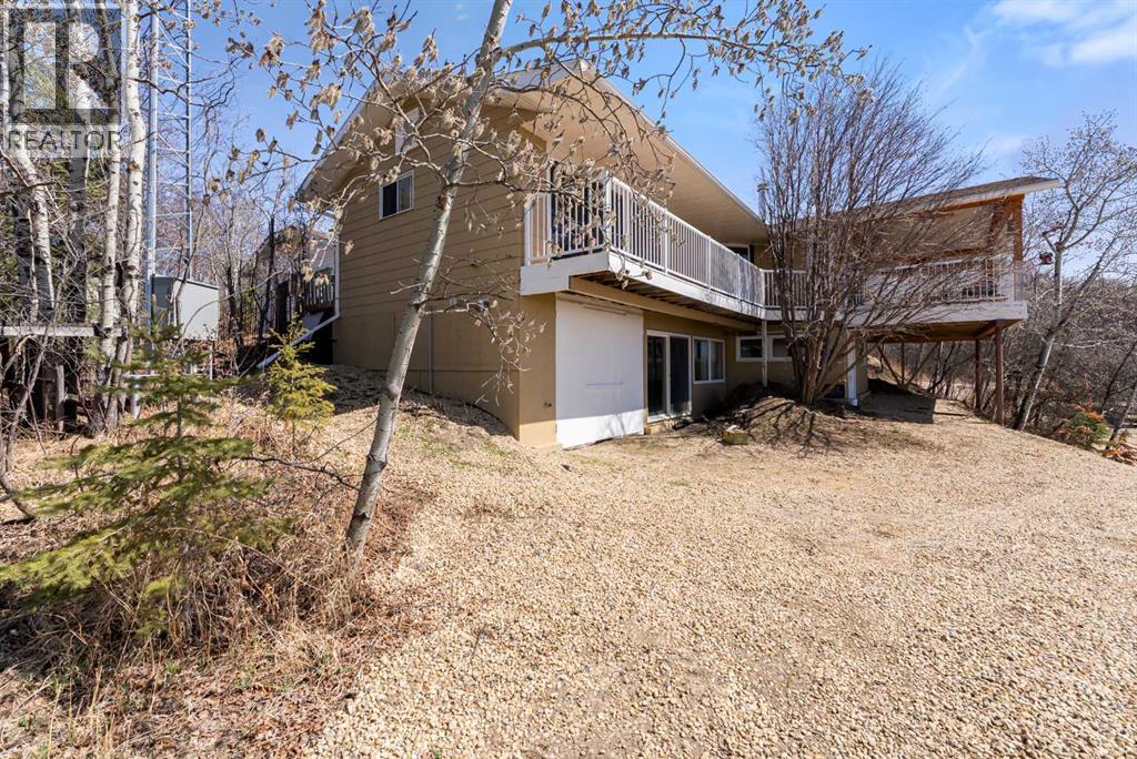 325 Minnewaukan Road, Tillicum Beach, Alberta  T4V 2m9 - Photo 3 - A2303993