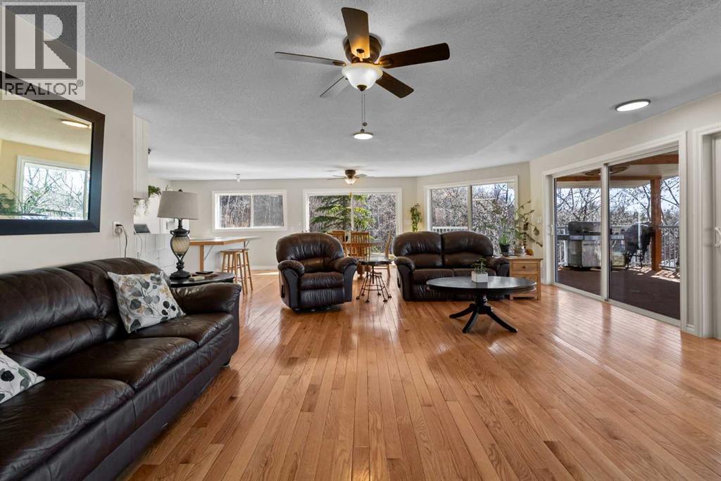 325 Minnewaukan Road, Tillicum Beach, Alberta  T4V 2m9 - Photo 15 - A2303993