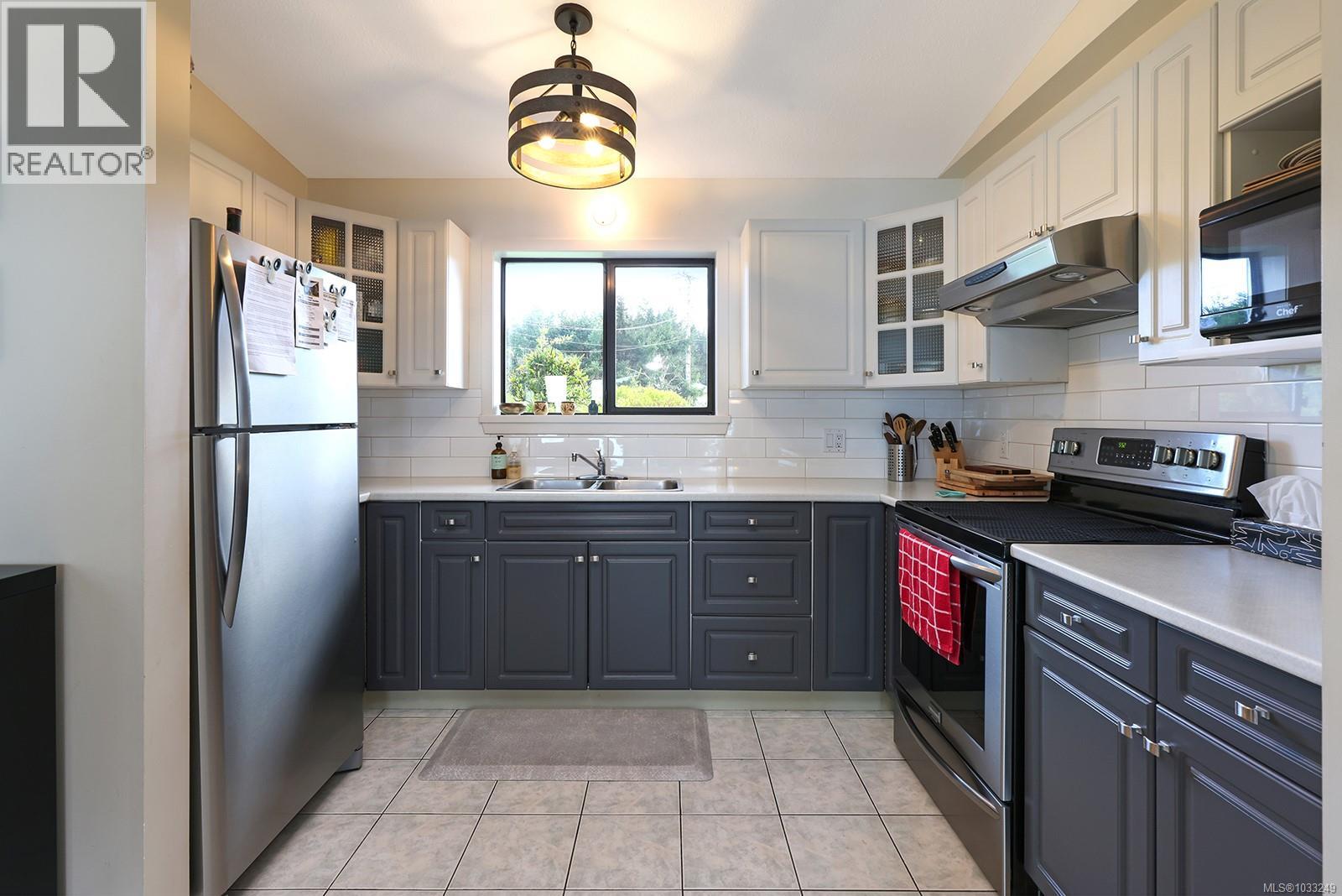 3640 East Rd, Denman Island, British Columbia  V0R 1T0 - Photo 10 - 1033249