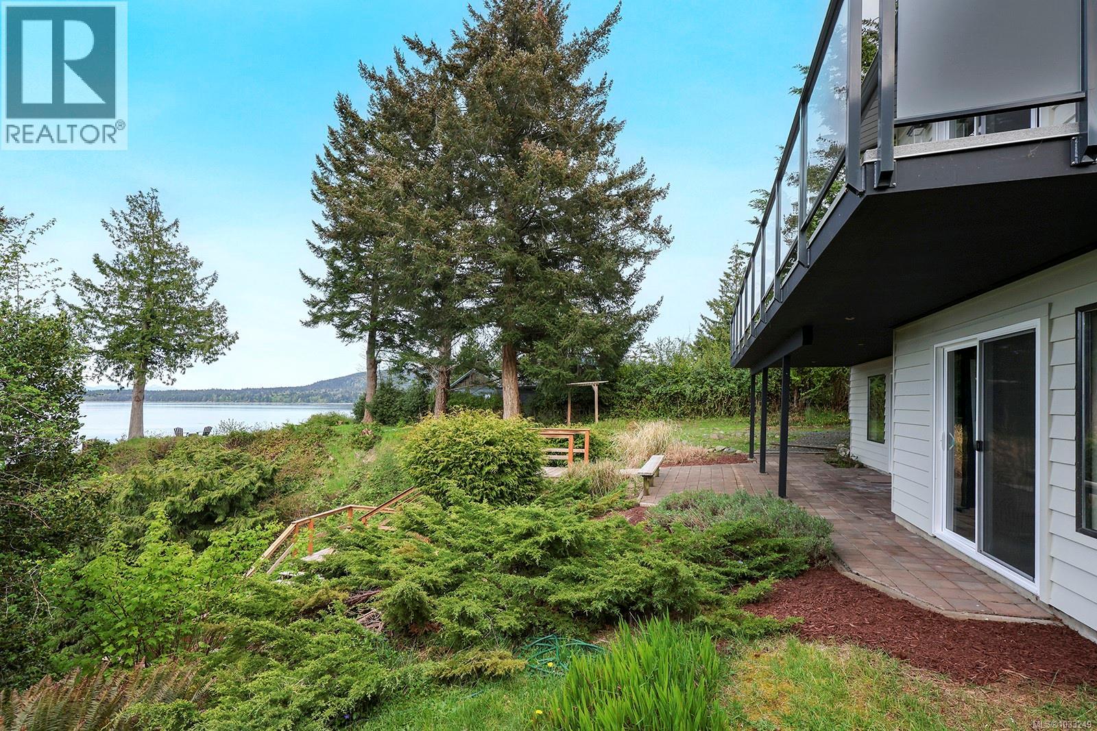 3640 East Rd, Denman Island, British Columbia  V0R 1T0 - Photo 24 - 1033249