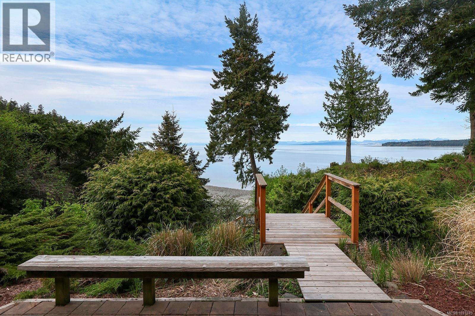 3640 East Rd, Denman Island, British Columbia  V0R 1T0 - Photo 26 - 1033249