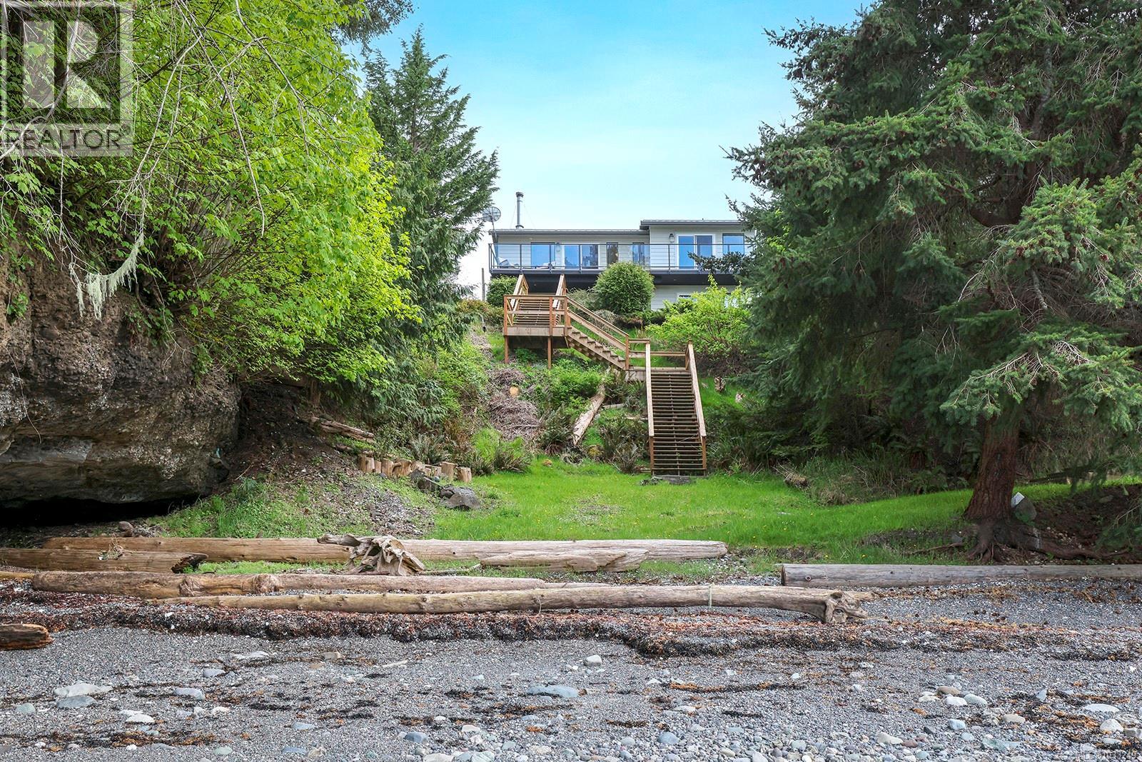 3640 East Rd, Denman Island, British Columbia  V0R 1T0 - Photo 5 - 1033249