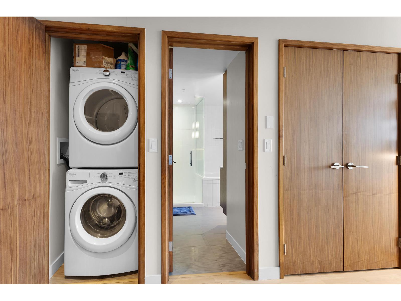 4304 13495 Central Avenue, Surrey, British Columbia  V3T 0K2 - Photo 3 - R3113666