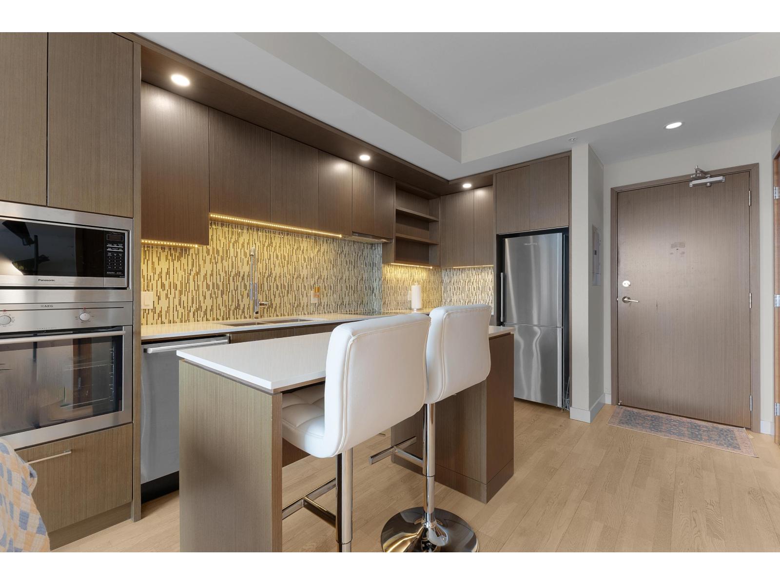 4304 13495 Central Avenue, Surrey, British Columbia  V3T 0K2 - Photo 9 - R3113666