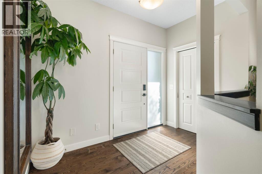 6 Cranwell Square SE, Calgary, Alberta  T3M 0B8 - Photo 4 - A2293325